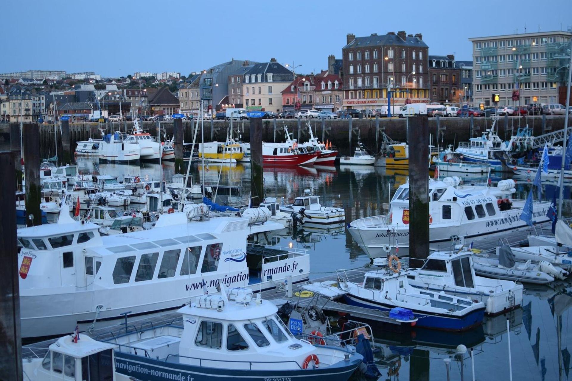 Le Nid Dieppois - Sur Les Quais De Dieppe, Entre Port & Plage Kültér fotó